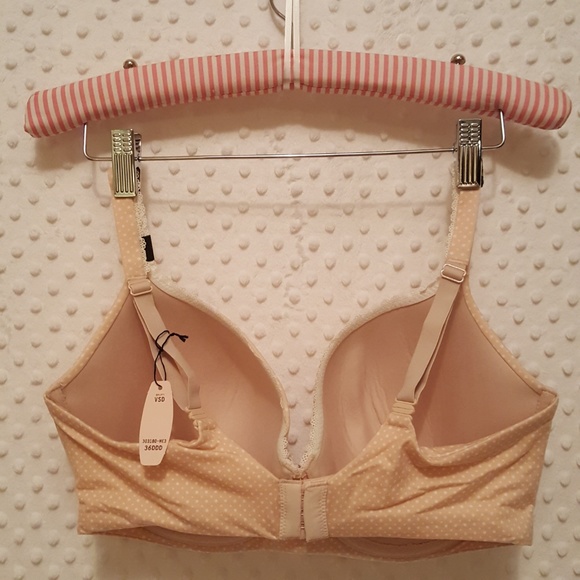 Victoria's Secret Bra - Picture 2 of 2